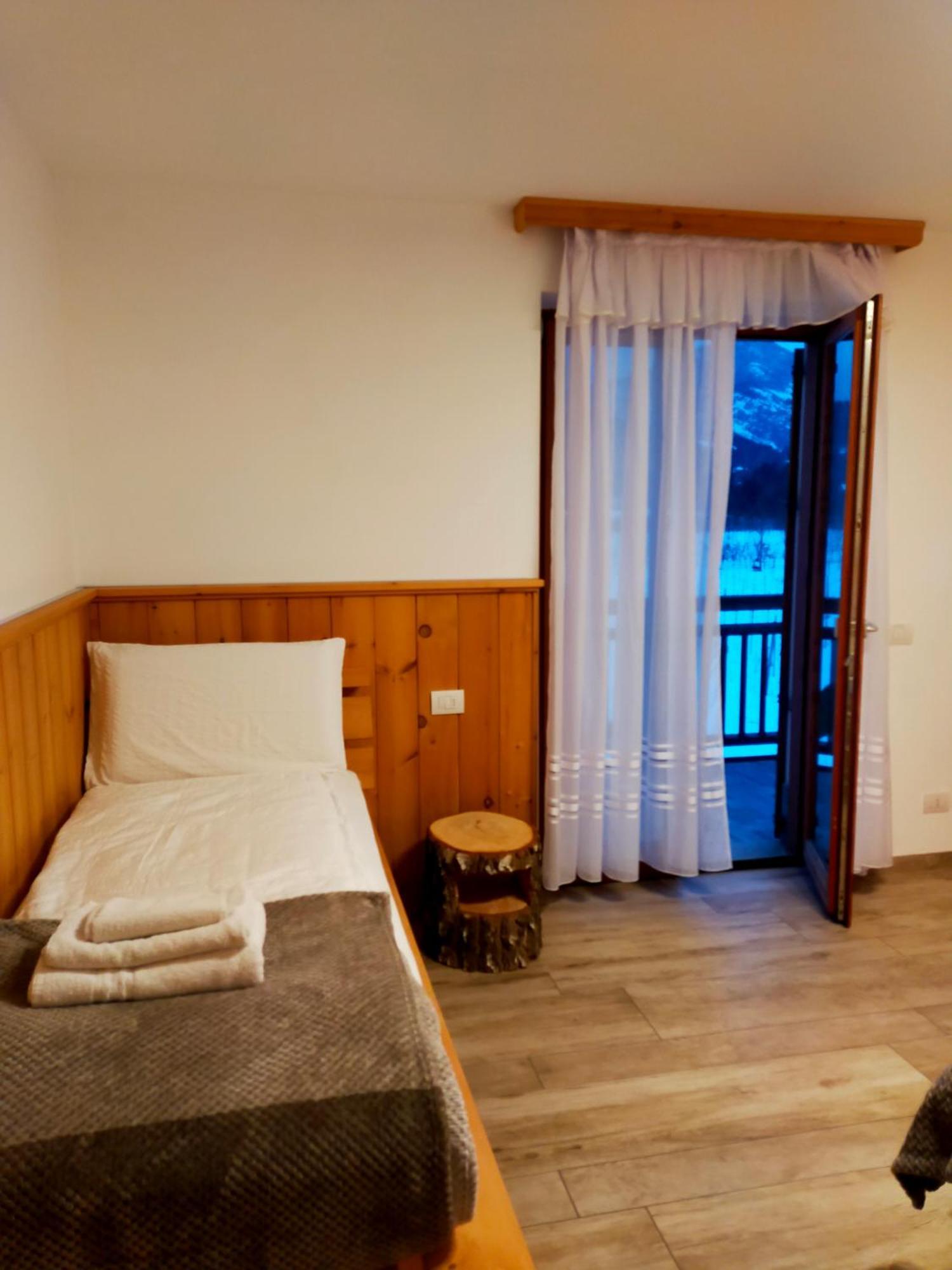 Agritur Maso Flonkeri Bed & Breakfast Bosentino Eksteriør bilde